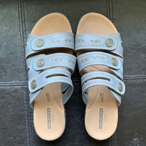 Clarks Sandals size 8 blue